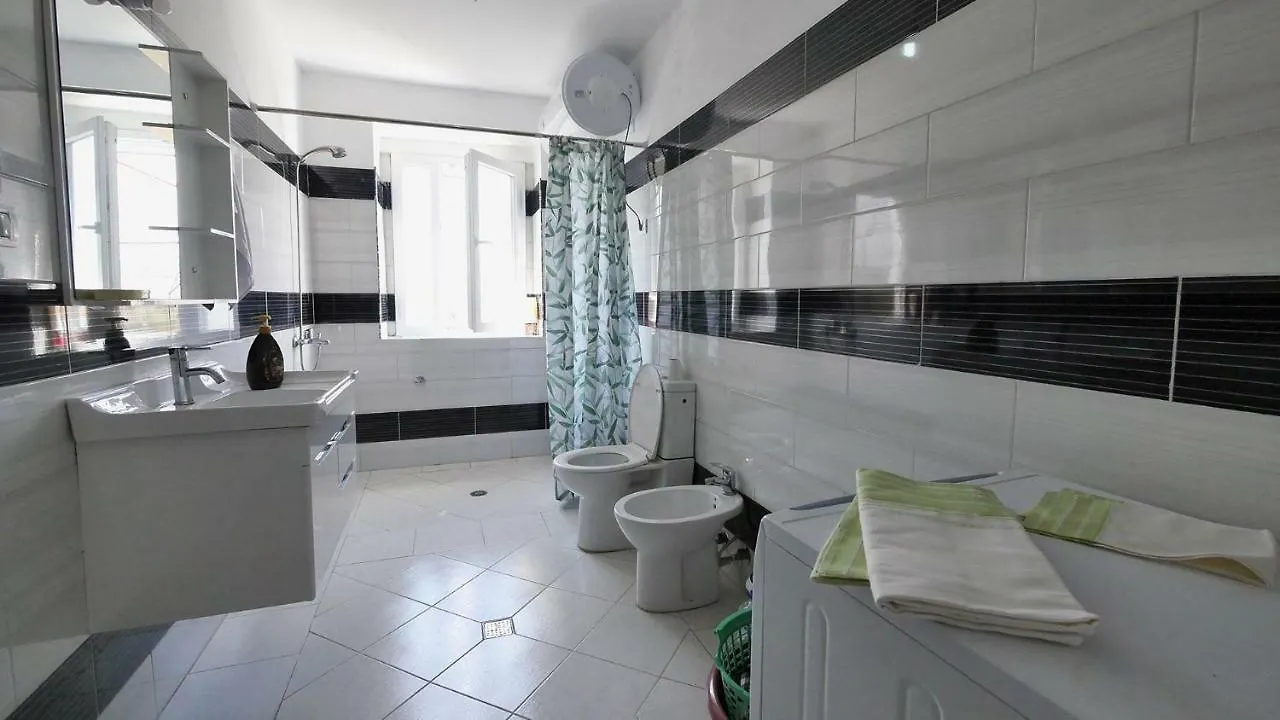 Agroturizem Lajthiza Hotel Korce Casa de hóspedes